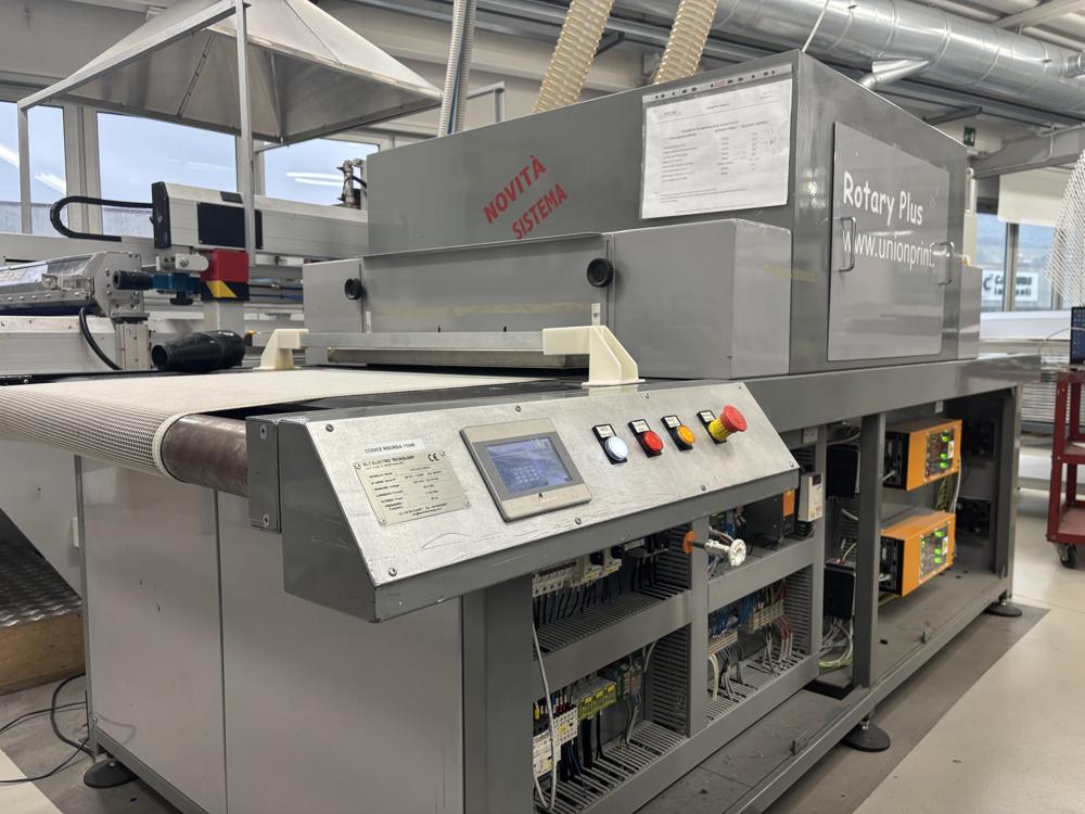 Screen-printing system with visible control cabinet and power supply assemblies