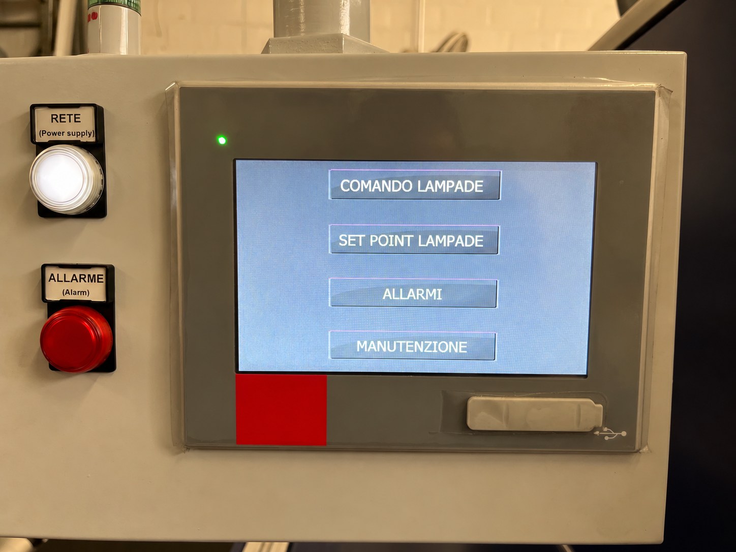 Pannello operatore dopo il revamping: comando lampade, set point, allarmi e manutenzione